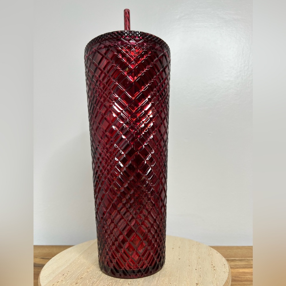 Starbucks Holiday 2022 Limited Iridescent Jeweled Tumbler Venti Red - Picture 3 of 5